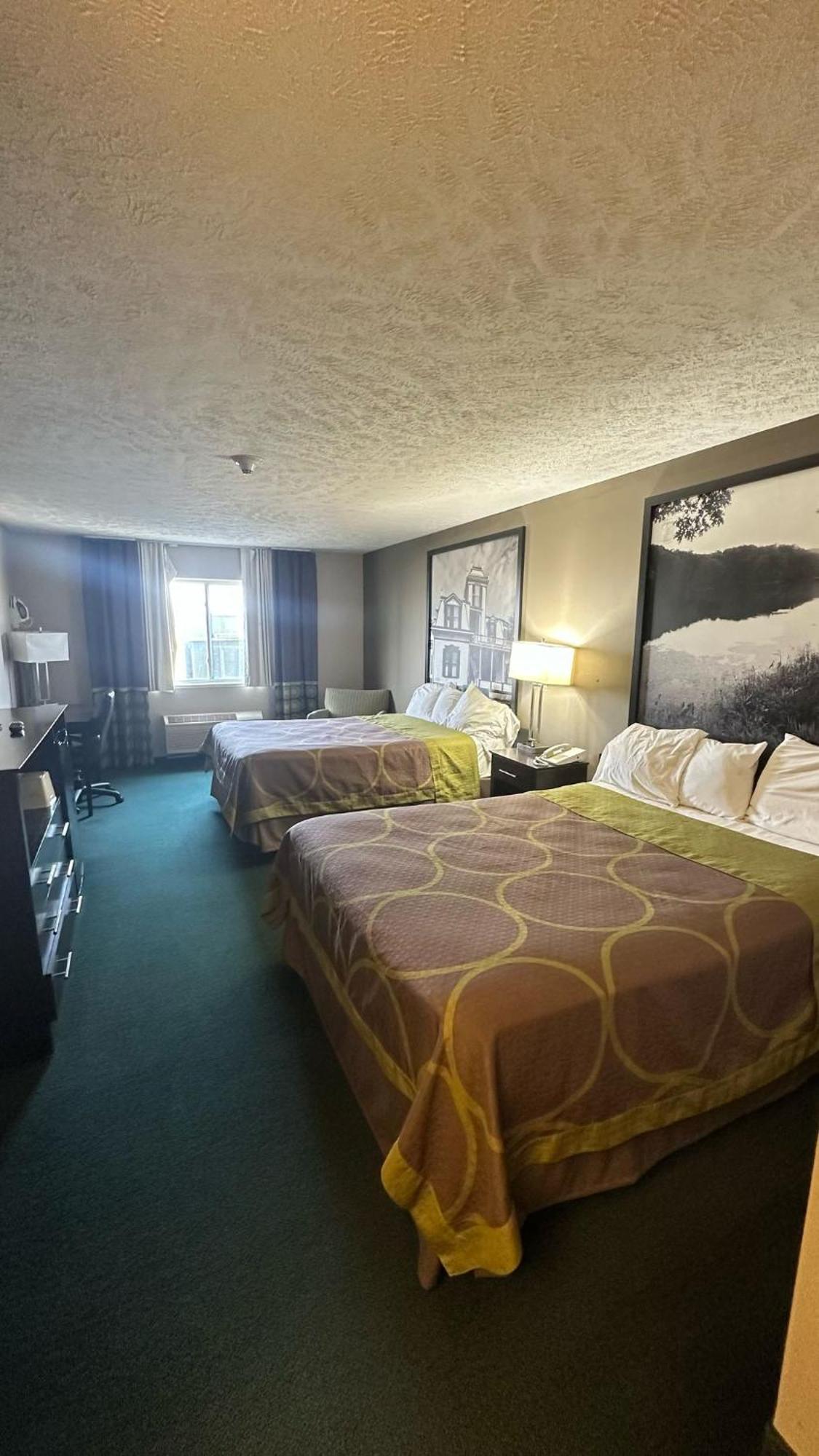 Burgundy Inn & Suites By Oyo El Paso Esterno foto