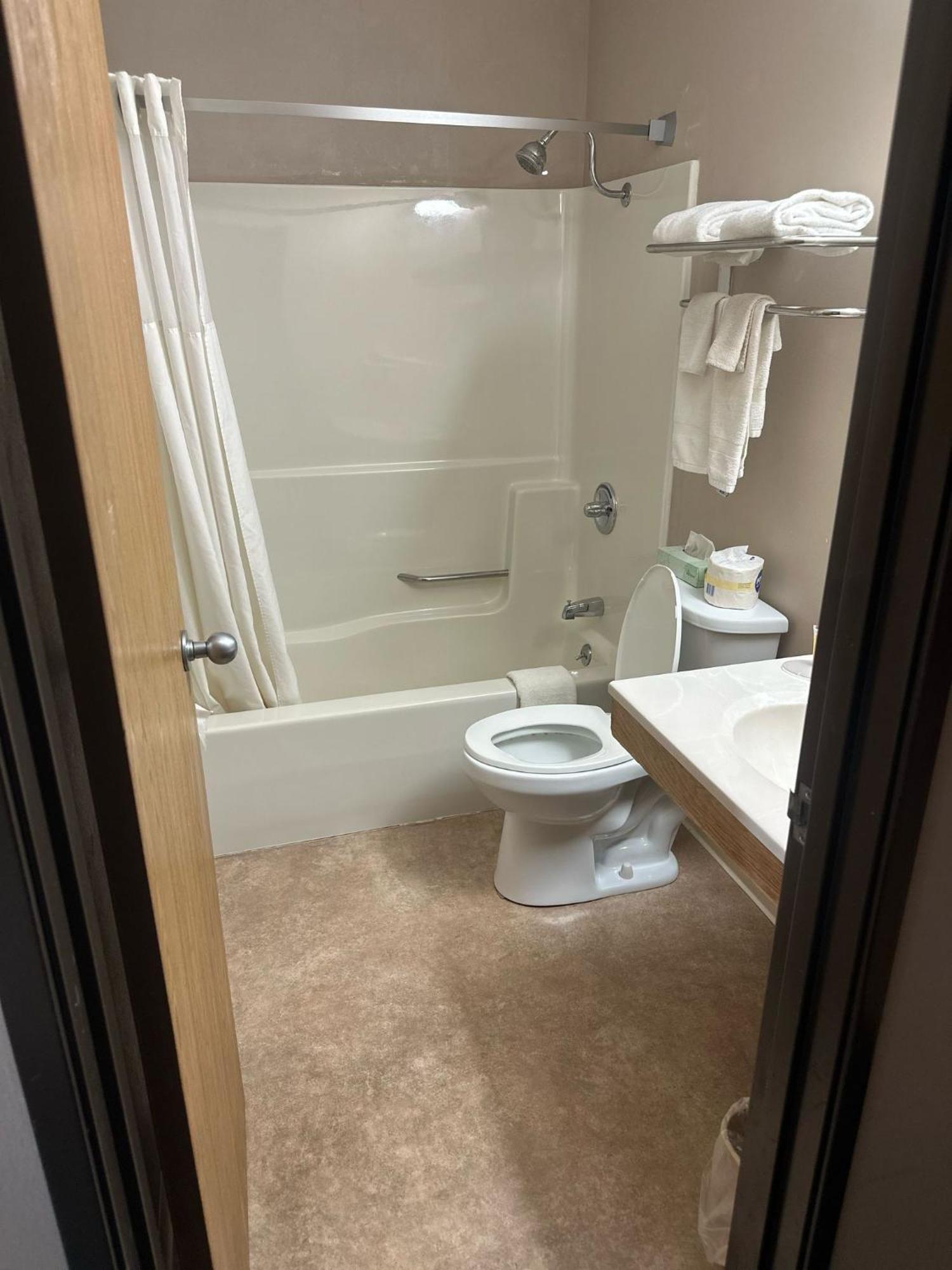 Burgundy Inn & Suites By Oyo El Paso Esterno foto