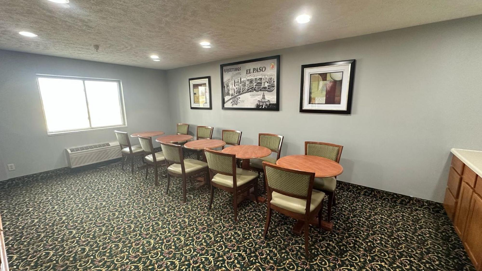 Burgundy Inn & Suites By Oyo El Paso Esterno foto