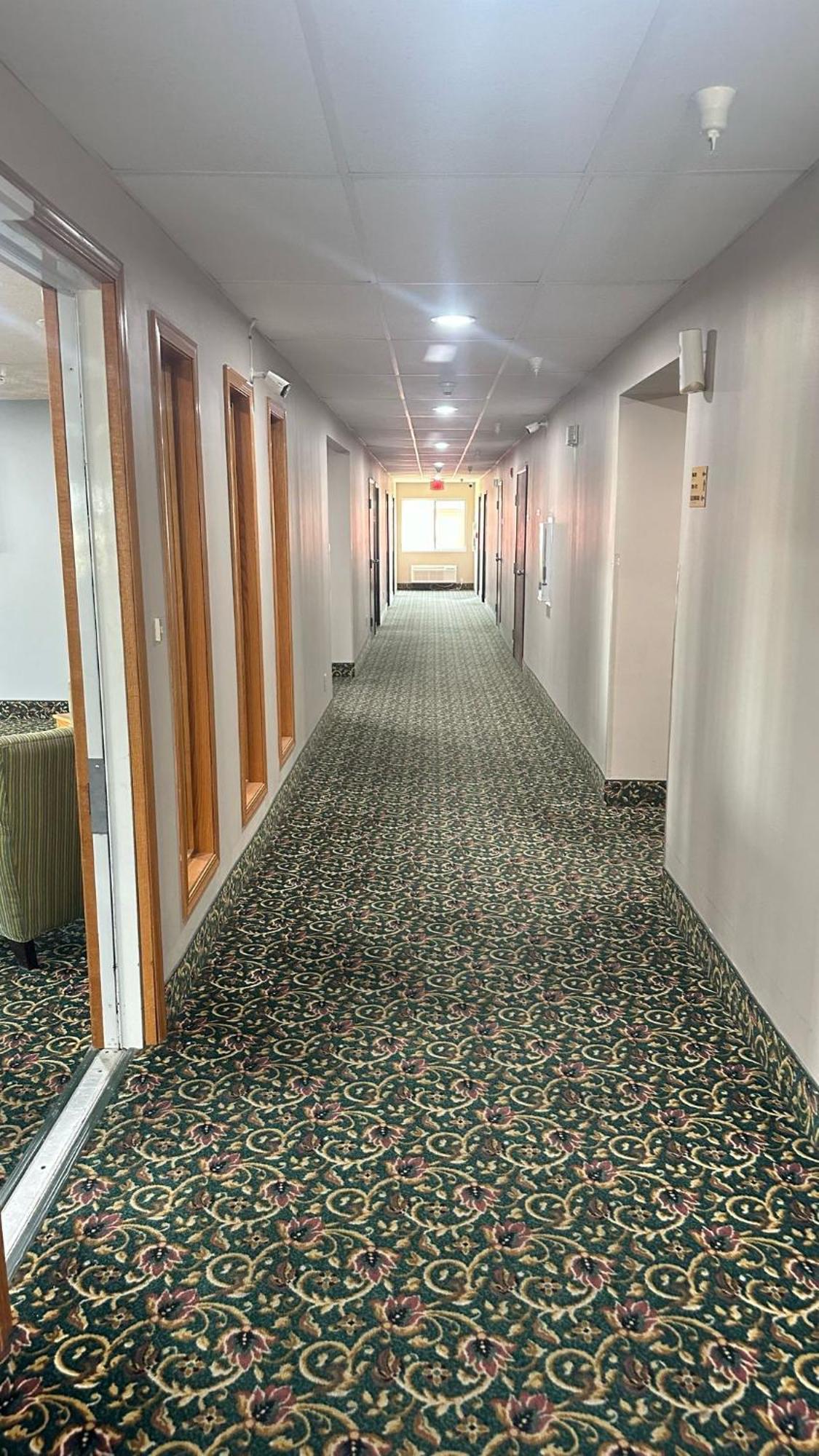 Burgundy Inn & Suites By Oyo El Paso Esterno foto
